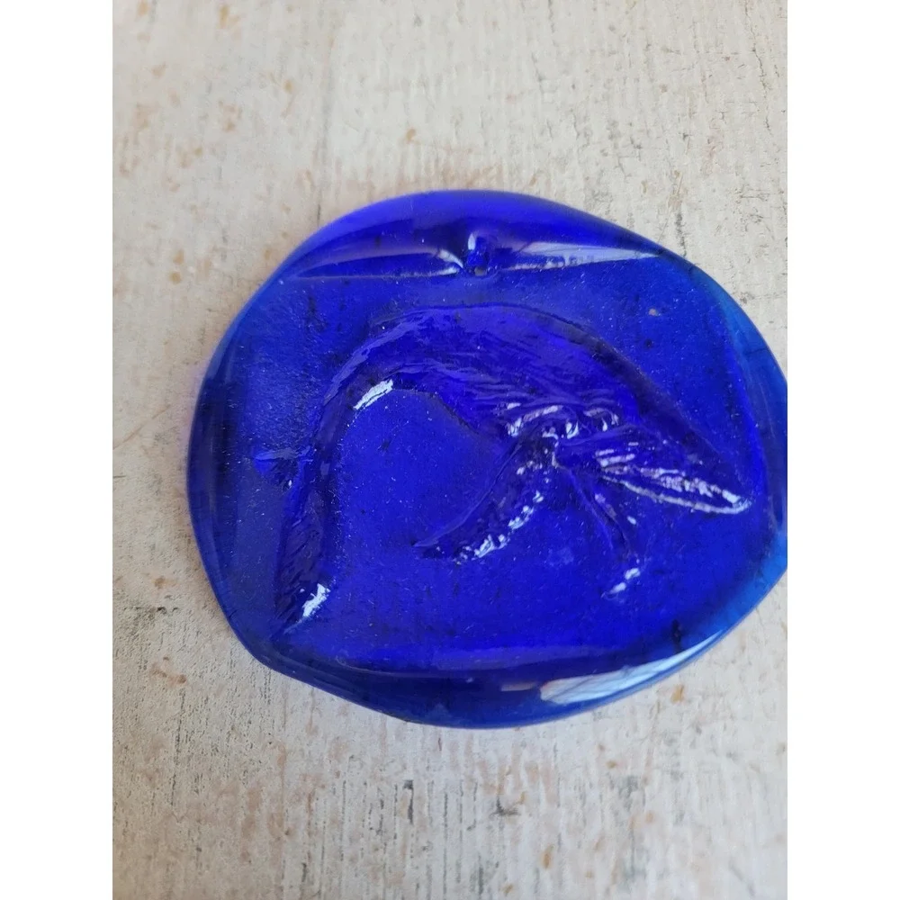 Vintage blue whale sun catcher glass unique ornament Xmas home decor